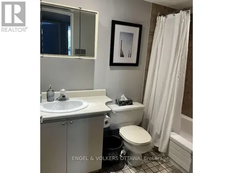 50 Emmerson Avenue Ottawa ON K1Y 4P7