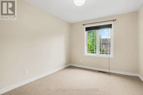 340 Forestbrook Street Ottawa ON K2K 0B8