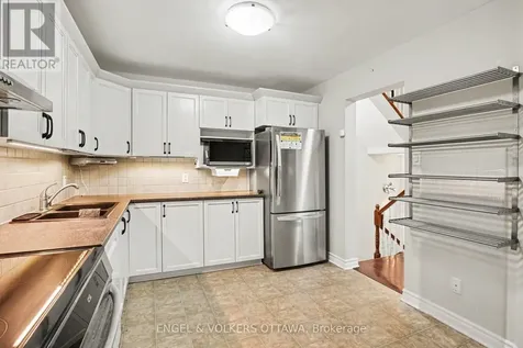 340 Forestbrook Street Ottawa ON K2K 0B8