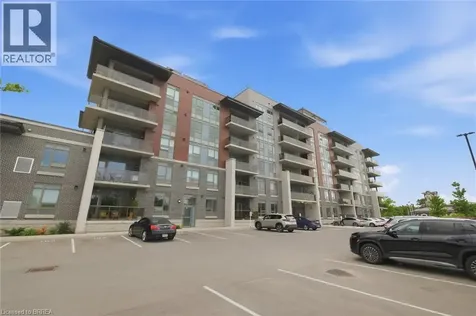 34 Norman Street Brantford ON N3R 2Y1