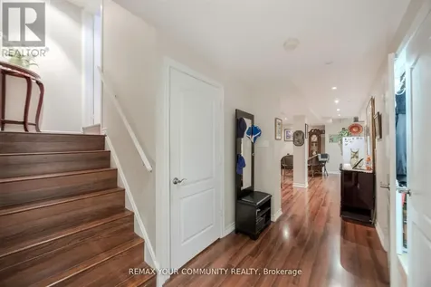 50 Lodgeway Drive Vaughan ON L6A 3S5