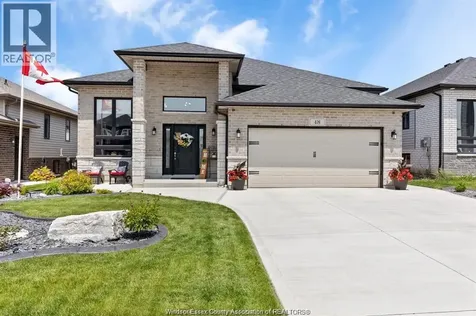 48 Kingsbridge Amherstburg ON N9V 4A5