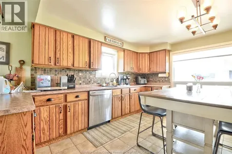 4799 Concession Road 9 Windsor ON N0R 1K0