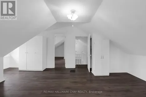 296 Barrie Road Orillia ON L3V 2R7