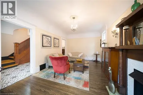 8 William Street Brantford ON N3T 3K1