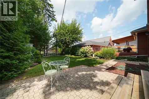 8 William Street Brantford ON N3T 3K1
