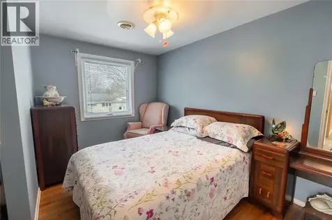 635 Highbury Park Sarnia ON N7V 2K1