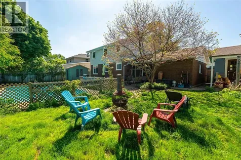 635 Highbury Park Sarnia ON N7V 2K1