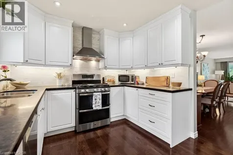 2341 Duncaster Drive Burlington ON L7P 4C3