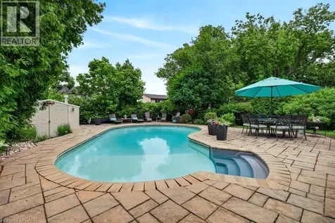 2341 Duncaster Drive Burlington ON L7P 4C3