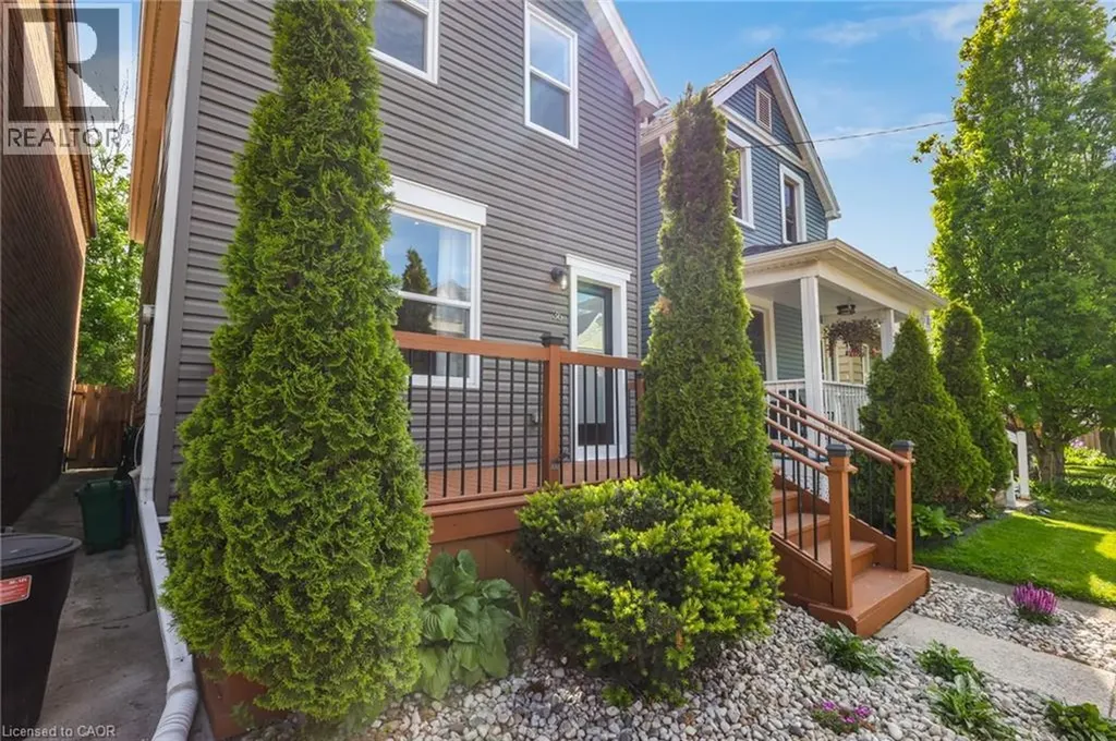 36 Francis Street Hamilton ON L8L 3V1