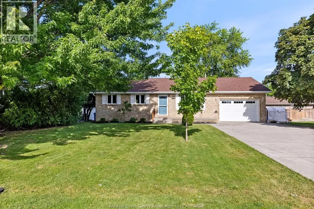 231 Oak Street Lakeshore ON N0R 1N0