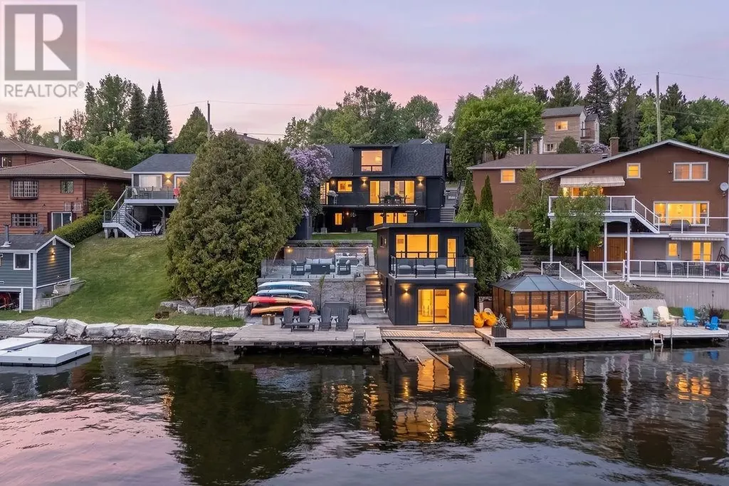 1305 North Shore Drive Sudbury ON P3B 1E7