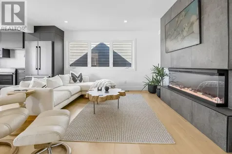 1305 North Shore Drive Sudbury ON P3B 1E7