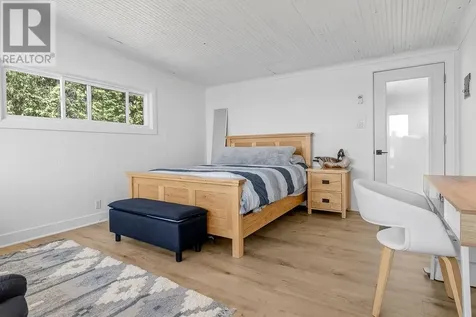 1305 North Shore Drive Sudbury ON P3B 1E7