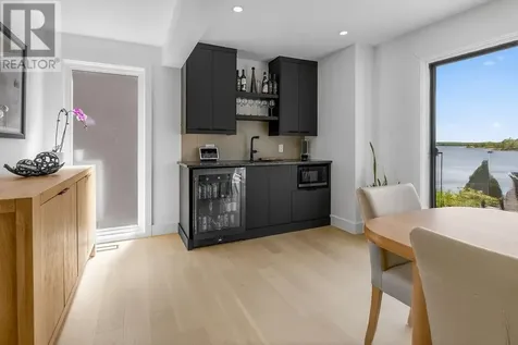 1305 North Shore Drive Sudbury ON P3B 1E7
