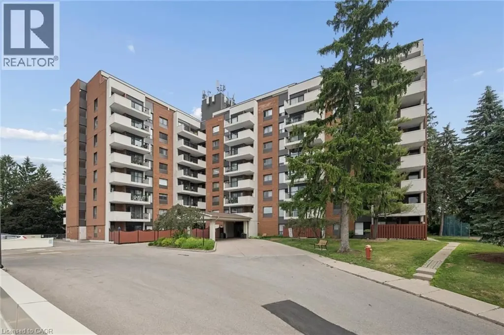 260 Sheldon Drive North Kitchener ON N2H 6P2