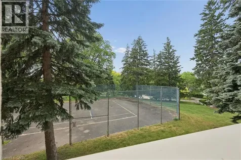 260 Sheldon Drive North Kitchener ON N2H 6P2