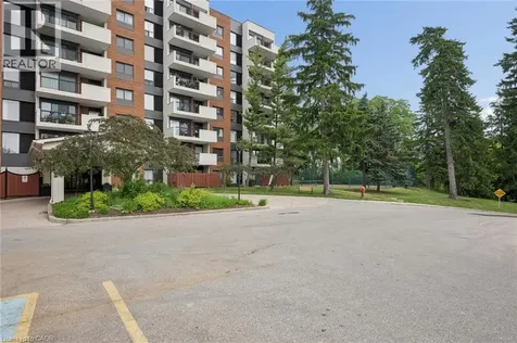 260 Sheldon Drive North Kitchener ON N2H 6P2