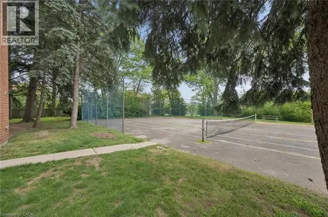 260 Sheldon Drive North Kitchener ON N2H 6P2