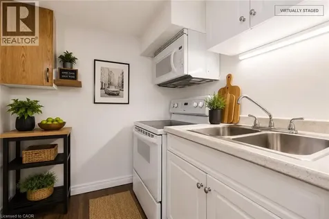 15 West 1st Street Hamilton ON L9C 3B5