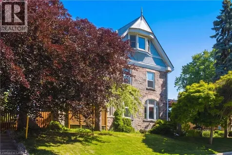 54 Bruce Street Cambridge ON N1R 2E3