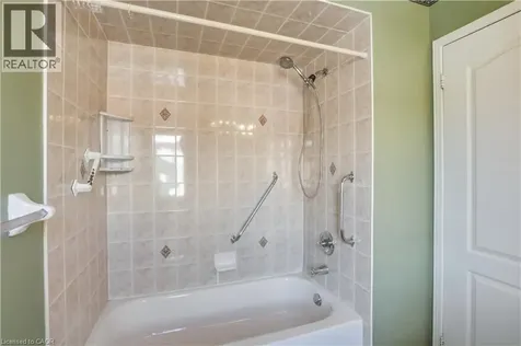 2393 Curtis Road Burlington ON L7L 7M4