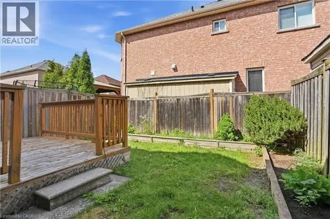 2393 Curtis Road Burlington ON L7L 7M4