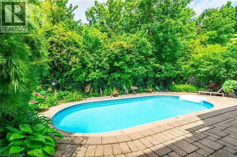 26 Shadetree Crescent Stoney Creek ON L8J 3X2