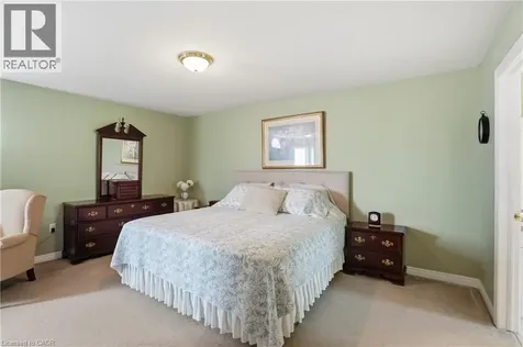 26 Shadetree Crescent Stoney Creek ON L8J 3X2