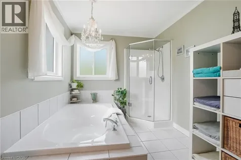 26 Shadetree Crescent Stoney Creek ON L8J 3X2