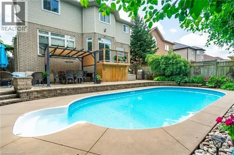26 Shadetree Crescent Stoney Creek ON L8J 3X2