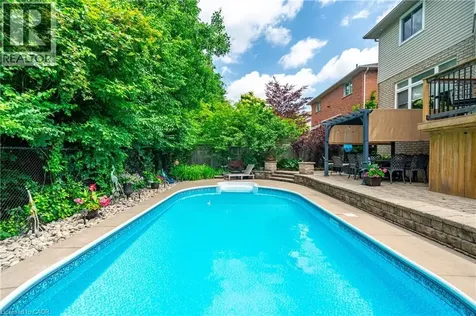26 Shadetree Crescent Stoney Creek ON L8J 3X2