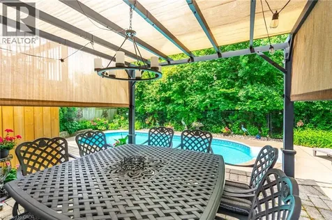 26 Shadetree Crescent Stoney Creek ON L8J 3X2
