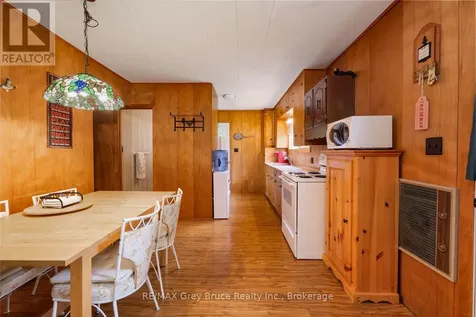 11 Eldridge Avenue South Bruce Peninsula ON N0H 2G0