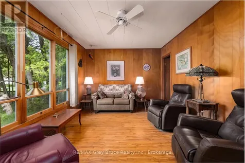 11 Eldridge Avenue South Bruce Peninsula ON N0H 2G0