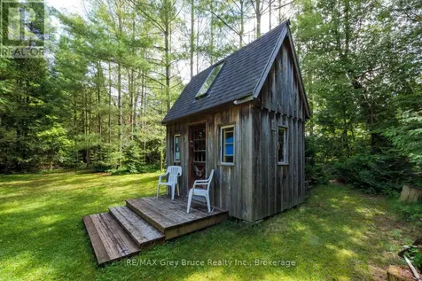 11 Eldridge Avenue South Bruce Peninsula ON N0H 2G0