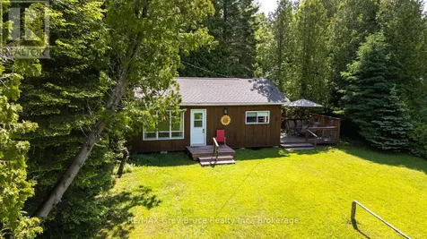 11 Eldridge Avenue South Bruce Peninsula ON N0H 2G0