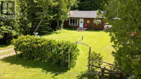 11 Eldridge Avenue South Bruce Peninsula ON N0H 2G0