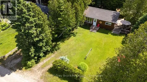 11 Eldridge Avenue South Bruce Peninsula ON N0H 2G0