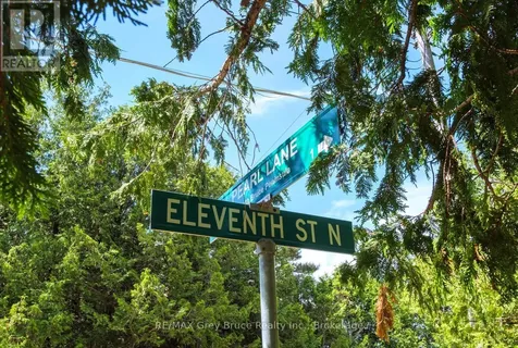 11 Eldridge Avenue South Bruce Peninsula ON N0H 2G0