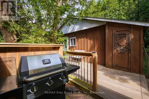 11 Eldridge Avenue South Bruce Peninsula ON N0H 2G0
