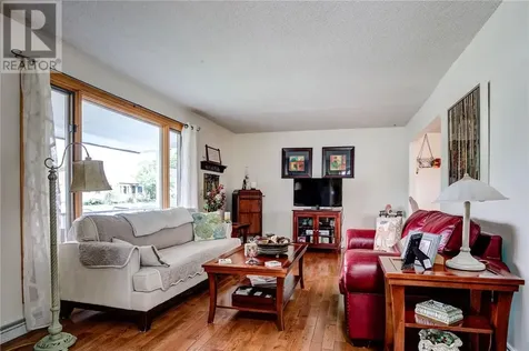 233 Ninth Avenue Lively ON P3Y 1M6