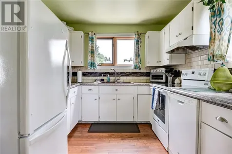 233 Ninth Avenue Lively ON P3Y 1M6