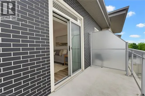 16 Markle Crescent Ancaster ON L9G 0H4