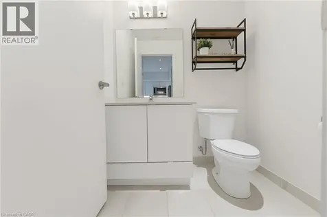 16 Markle Crescent Ancaster ON L9G 0H4