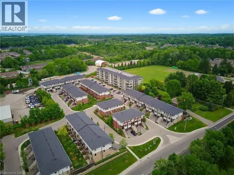16 Markle Crescent Ancaster ON L9G 0H4