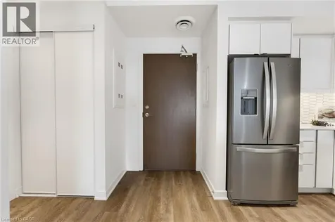 16 Markle Crescent Ancaster ON L9G 0H4