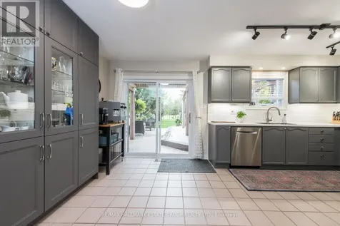 5 Cochrane Avenue Brampton (heart Lake East) ON L6Z 4H8