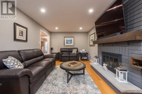 5 Cochrane Avenue Brampton (heart Lake East) ON L6Z 4H8